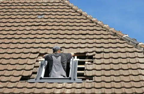 Pose de velux - Domaize